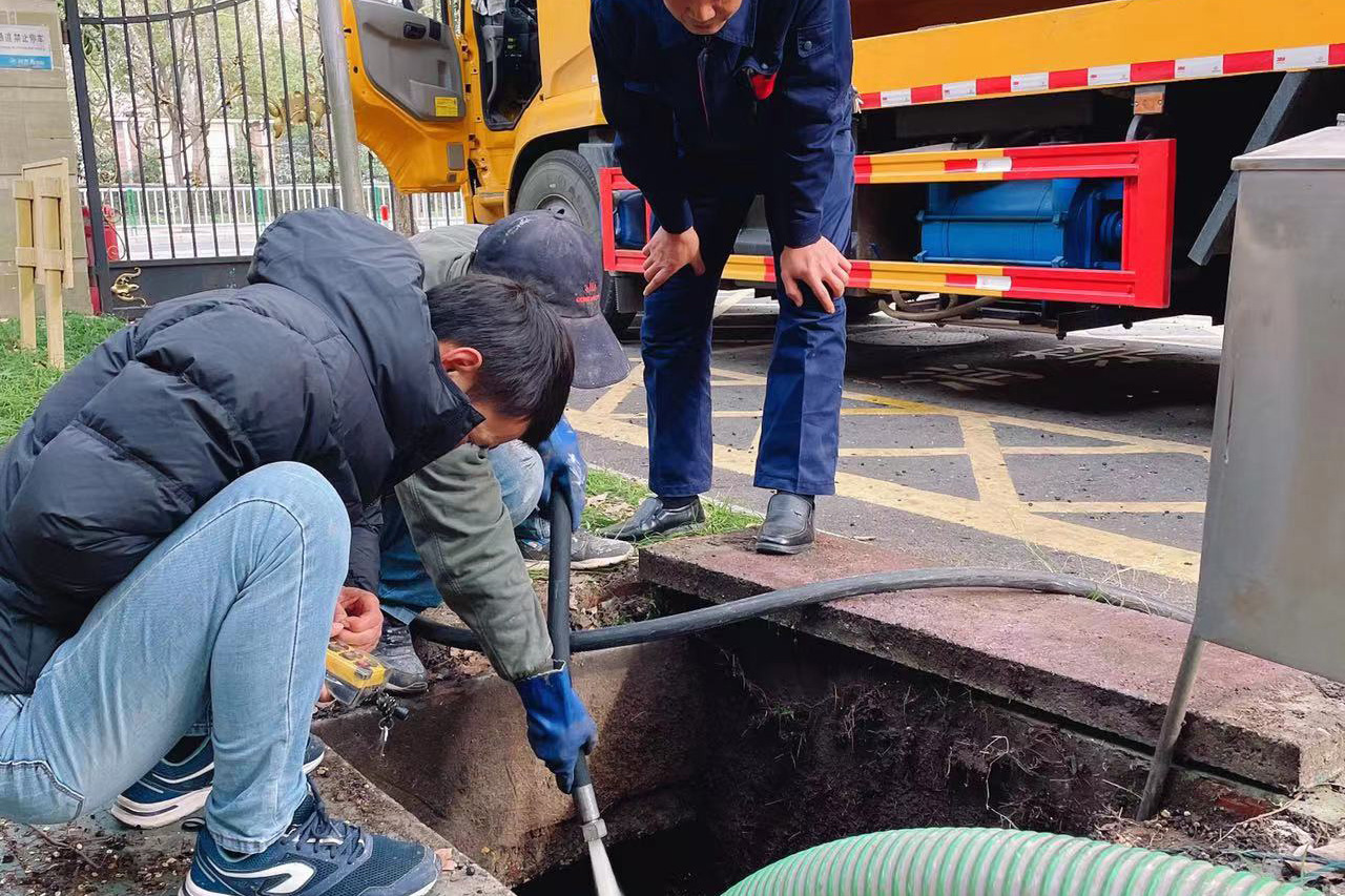 隔油池的水排到哪里（隔油池的做法）